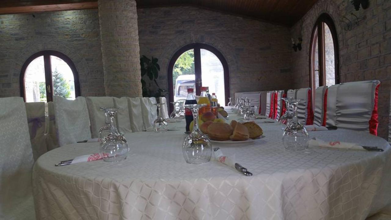 Kt Qato Hotel Bogove Kültér fotó