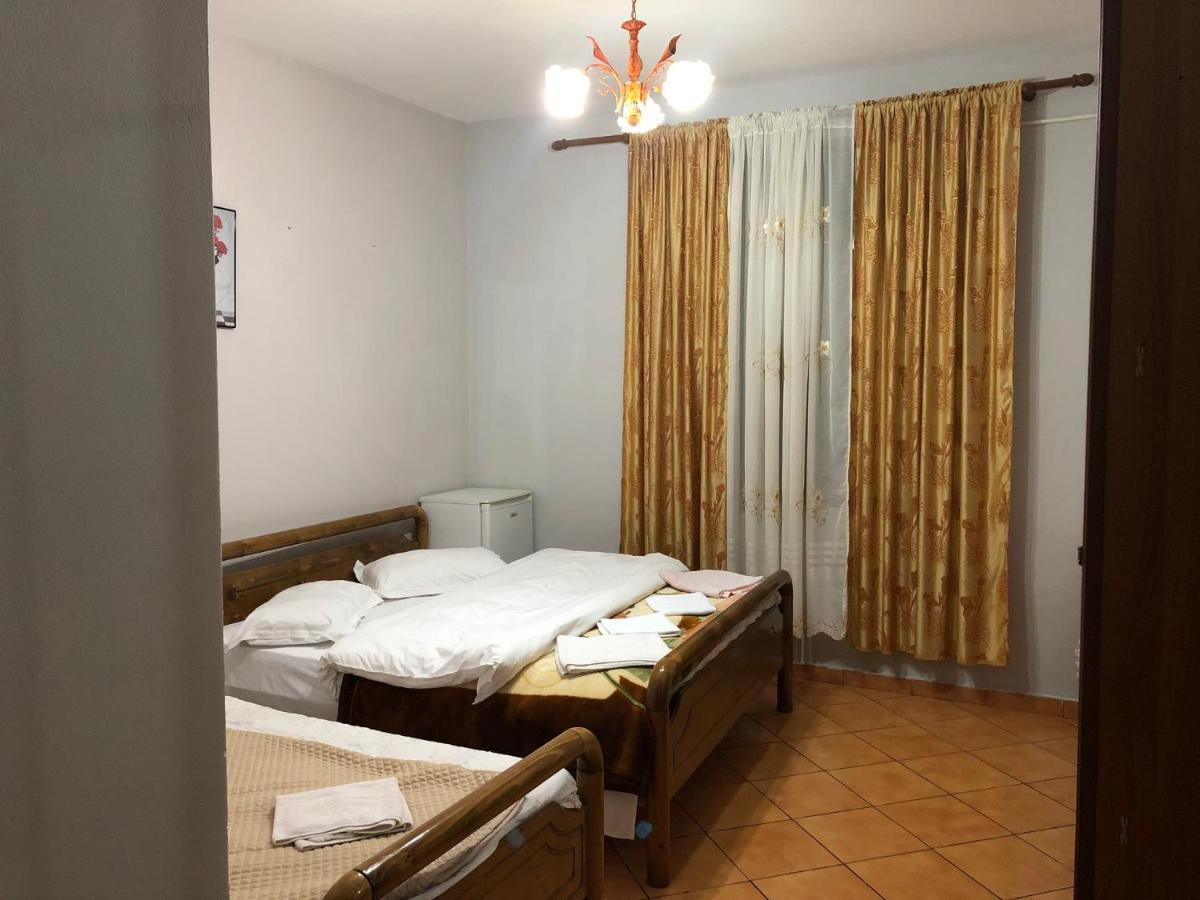 Kt Qato Hotel Bogove Kültér fotó